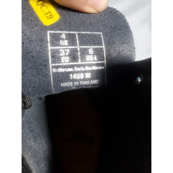 Dr Martens Boots Youth Size 6 Gray Patent Leather Doc Air Walk Lace Up 1460 W - Picture 6 of 16